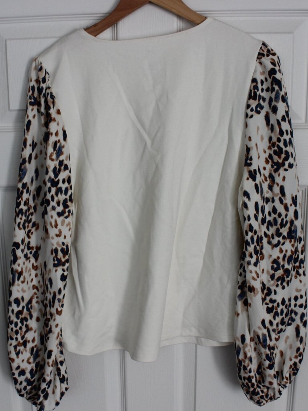 Nine West Top - Picture 8 of 8